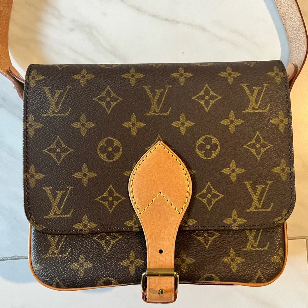 Real authentic vintage Louis Vuitton buckle no zipper hand bag - Picture 1 of 13